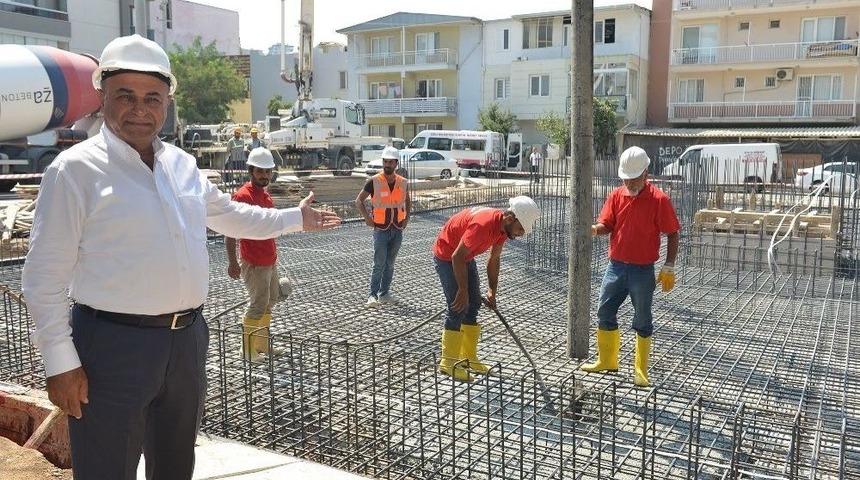 &Ccedil;iğli&rsquo;de Uğur Mumcu Semt Merkezi&rsquo;nin Temeli Atıldı