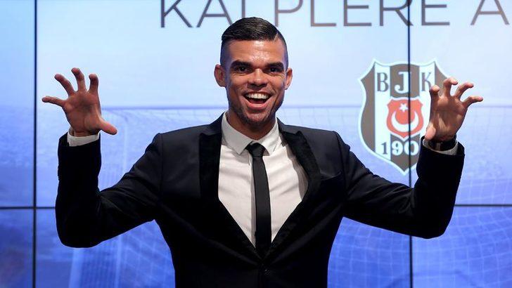 Pepe Wolverhampton Wanderers yolcusu G4