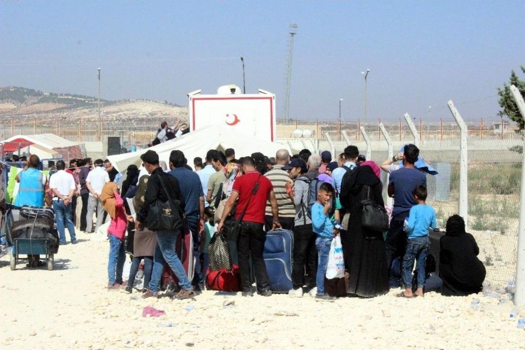 Sınır Kapısında Bayram Yoğunluğu