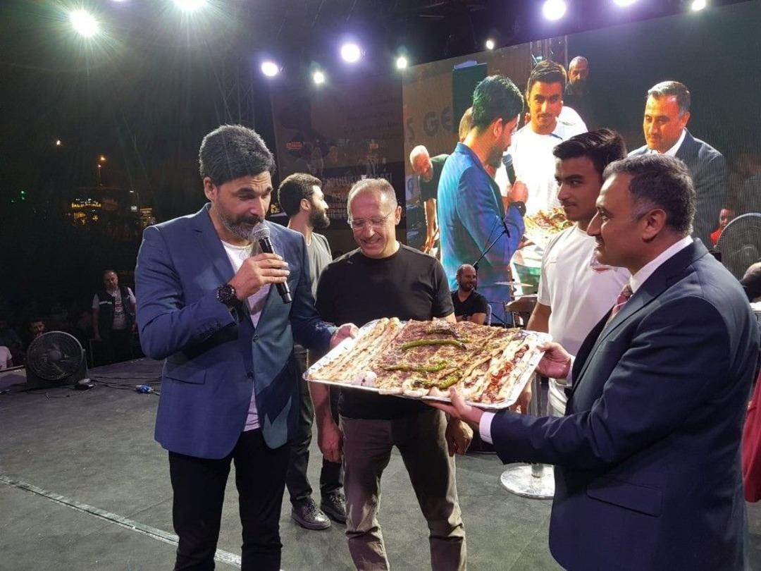 36.uluslararası Aşık Seyrani K&uuml;lt&uuml;r Ve Sanat Festivali Muhteşem Finalle Son Buldu