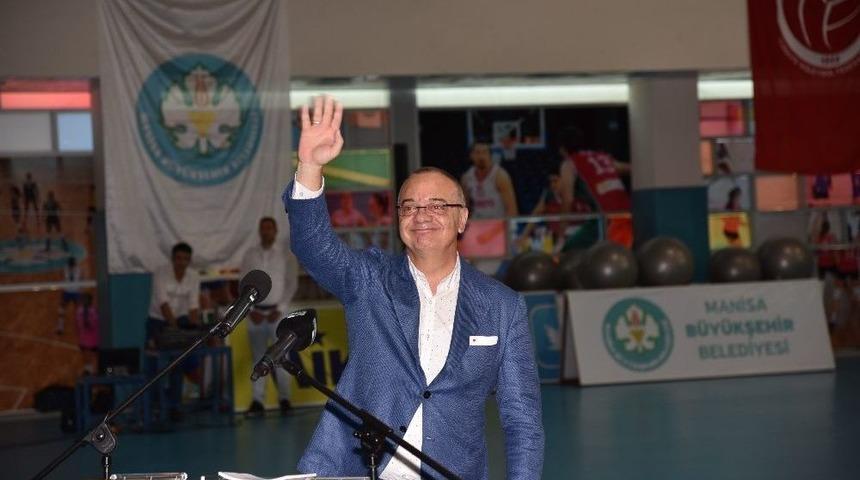 Basketbol Adamları Derneği&rsquo;nden Başkan Erg&uuml;n&rsquo;e Onur &Ouml;d&uuml;l&uuml;