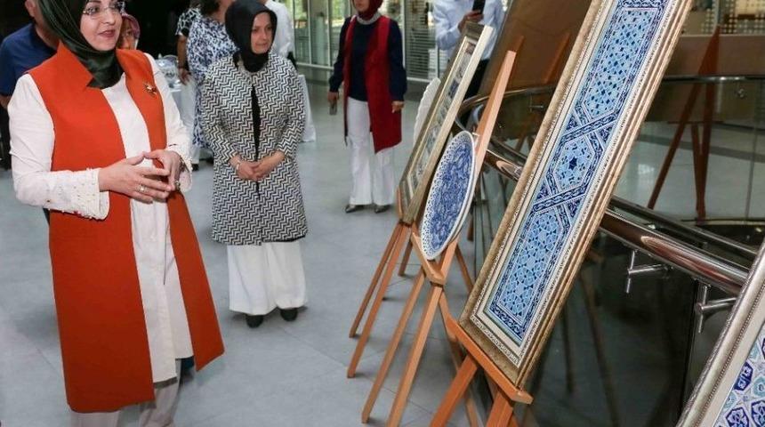 Çini Eserler Meram’da Beğeniye Sunuldu