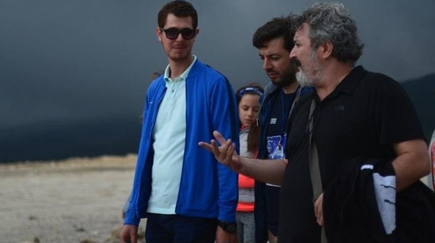 &rsquo;mandıra Filozofu&rsquo; Okullara Da Karşı