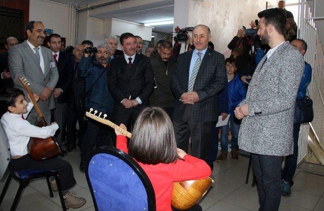 Erzurum’da Karne Heyecanı