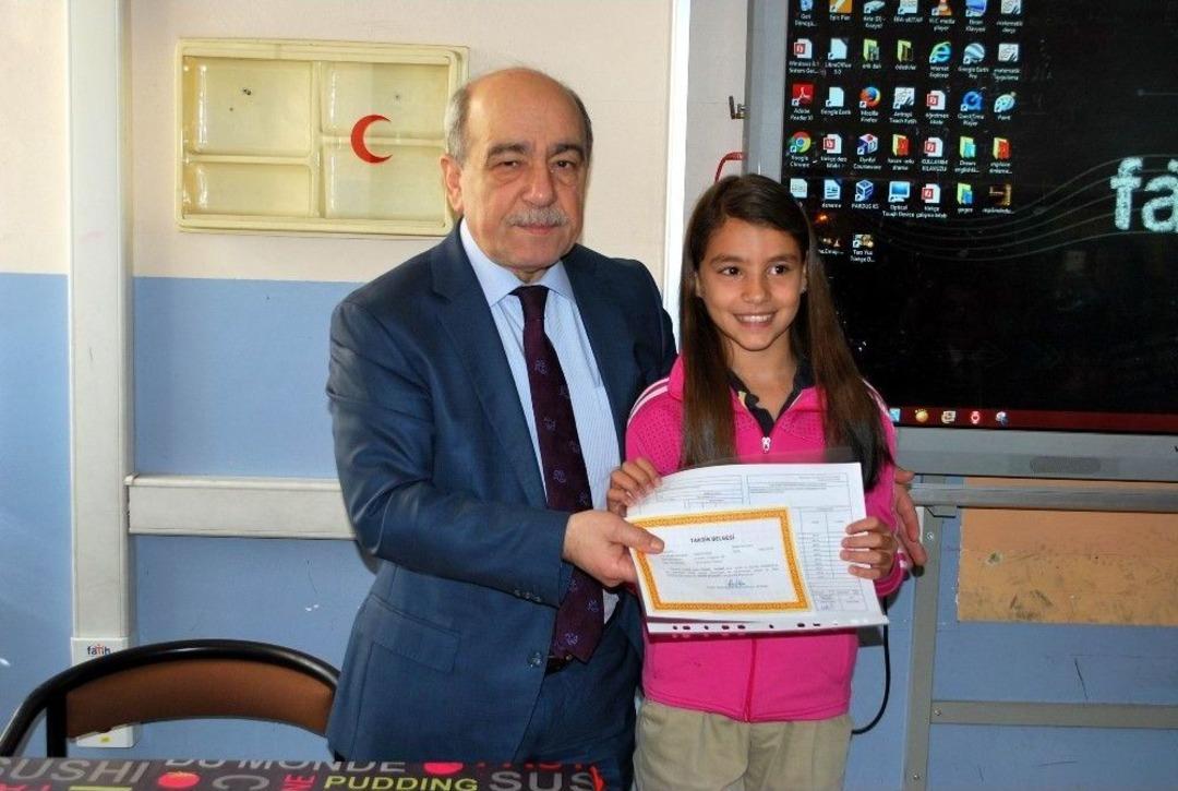 Salihli&rsquo;de 27 Bin &Ouml;ğrenci Yarıyıl Tatiline &Ccedil;ıktı