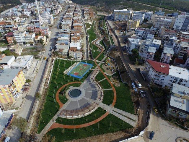 İzmir, Neşet Ertaş’ı Unutmadı