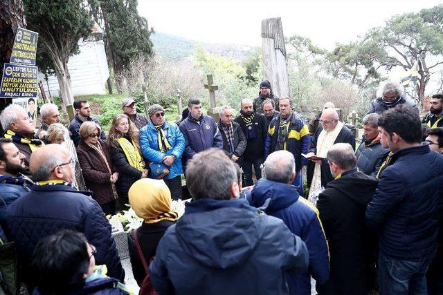 Lefter Küçükandonyadis, Mezarı Başında Anıldı