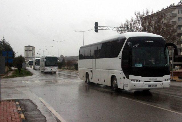 Öso Askerleri Otobüslerle Suriye’ye Sevk Ediliyor