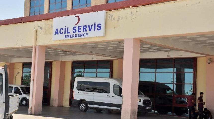 Ortalık Bir Anda Savaş Alanına D&ouml;nd&uuml;: 5 Yaralı