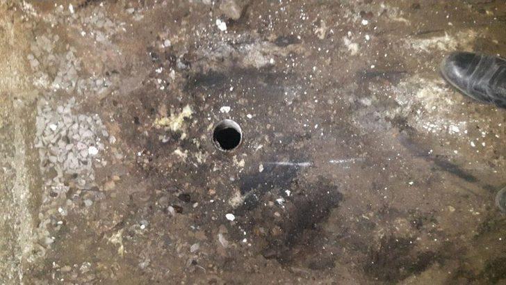 Van’da Bin 700 Litre Kaçak Akaryakıt Ele Geçirildi G2