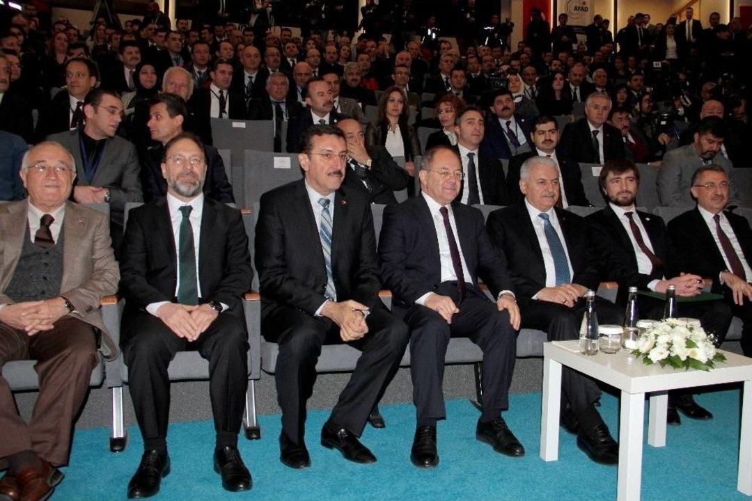 Başbakan Yıldırım: "t&uuml;rkiye&rsquo;nin Milli G&uuml;venliğini Tehdit Eden Hi&ccedil;bir Oluşum Asla M&uuml;samahayla Karşılanmayacak"