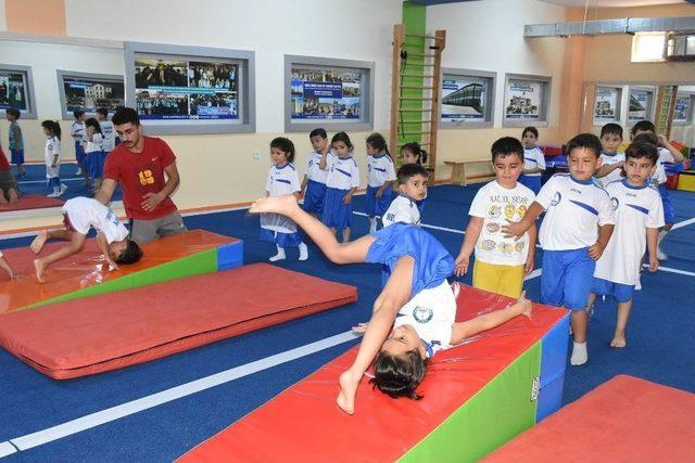 Şahinbey Belediyesi Yaz Spor Okullarına Yoğun İlgi