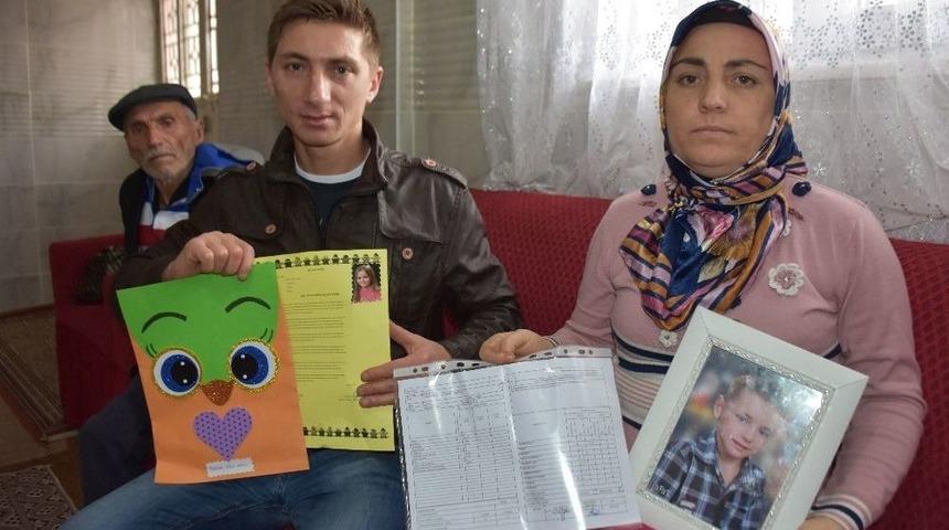 Reşadiyeli Kayıp &Ccedil;ocuklar 2 Yıldır Karne Sevinci Yaşayamıyor