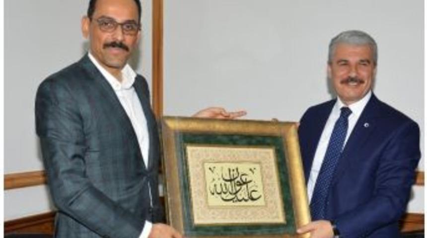 Cumhurbaşkanlığı S&ouml;zc&uuml;s&uuml; Kalın: "ben M&uuml;ziğimizin Evrensel Olduğunu D&uuml;ş&uuml;n&uuml;yorum"