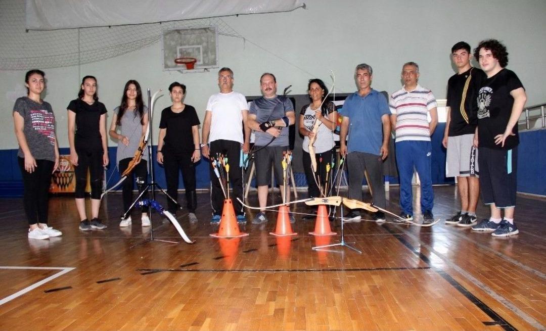 Hatay&rsquo;da Ata Sporu Ok&ccedil;uluğa Yoğun İlgi