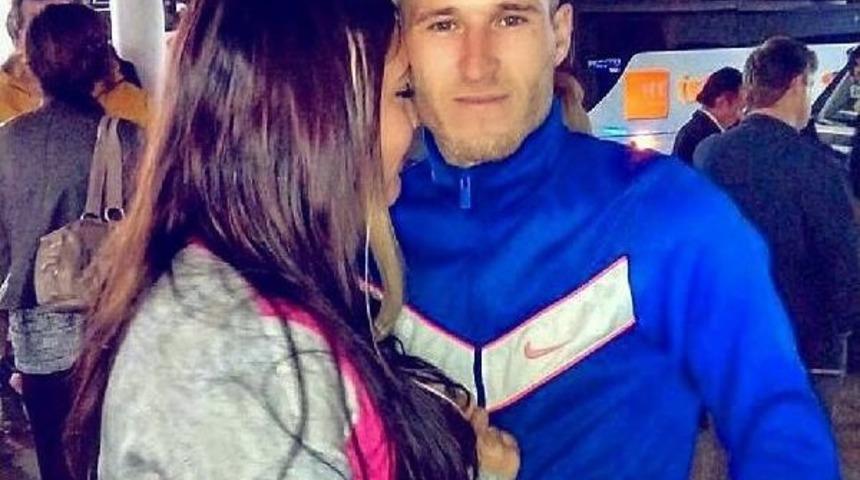 Şehit Askerin Birliğine Uğurlanırken Son G&ouml;r&uuml;nt&uuml;leri Y&uuml;rek Dağladı