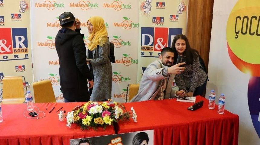 Malatyapark Avm &lsquo;de İmza G&uuml;n&uuml;