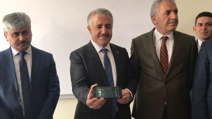 Bakan Arslan Kağızmanlı Öğrencilere Karne Dağıttı G3