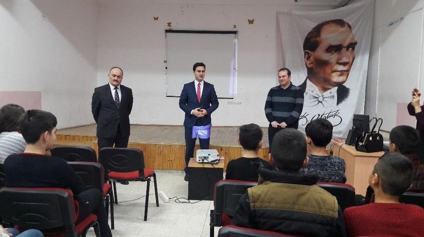 Liseler Ge&ccedil;işte Uygulanacak Yeni Sınav Sistemi Kızılcahamam&rsquo;da Anlatıldı