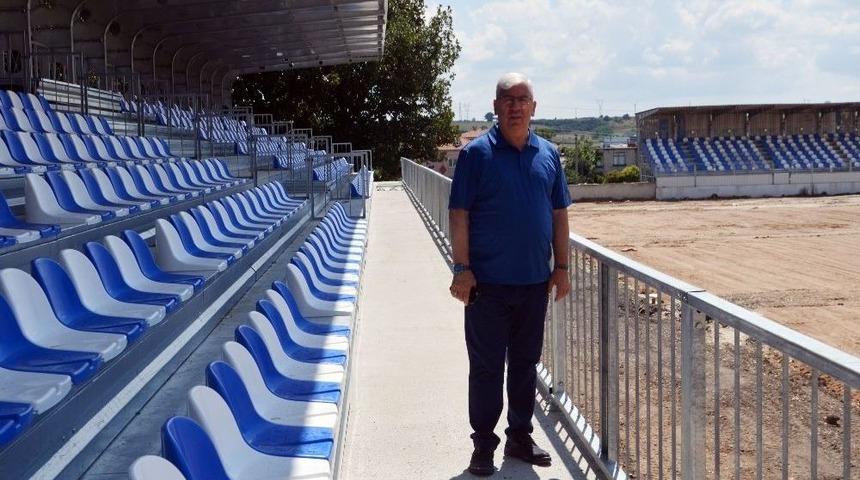 Ergene Velimeşe Stadyumu’nun Tribünleri Yenilendi