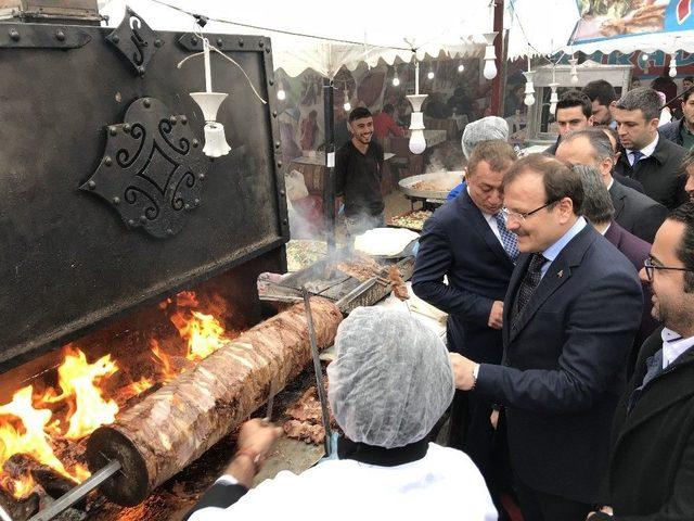 Bursalılar Hamsiye Doydu 1