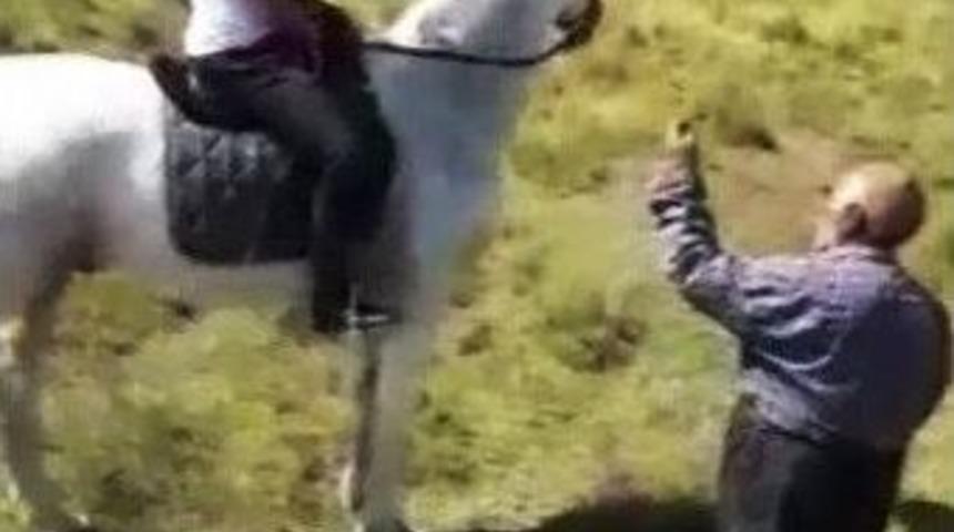 &Ccedil;obanın Cumhurbaşkanı Sevdası