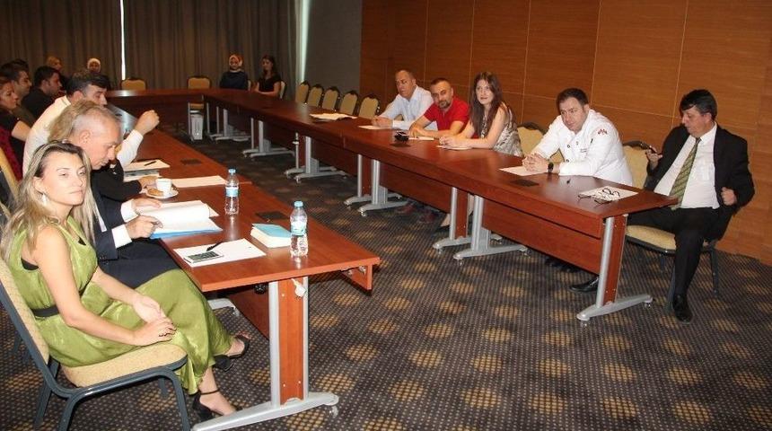 Turizm İşletme Personellerine Eğitim