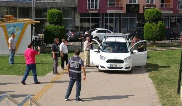 Okul Yolunda Zeynep'i Öldüren Şüpheli Teslim Oldu: Çocuğu Öldürdüğüm Için Pişmanım