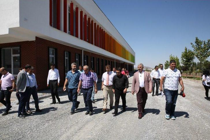 Büyükşehir’den 3 Buçuk Yılda 47 Tesis G2