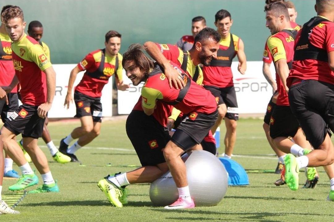 Tamer Tuna: "hen&uuml;z Başarılı Olmadık Ama Başarılı Başladık"