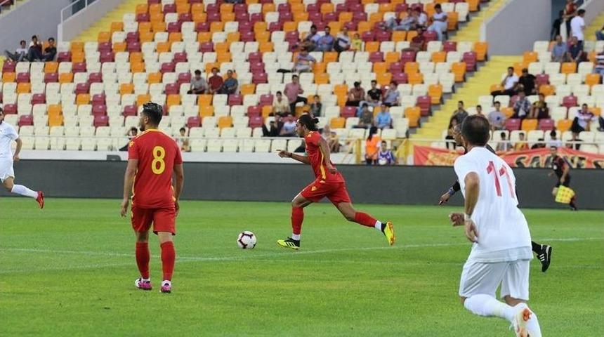 Yeni Malatyaspor&rsquo;un Gen&ccedil; Yeteneği İsmail Karako&ccedil; Oynadığı Futbolla Beğeni Kazandı
