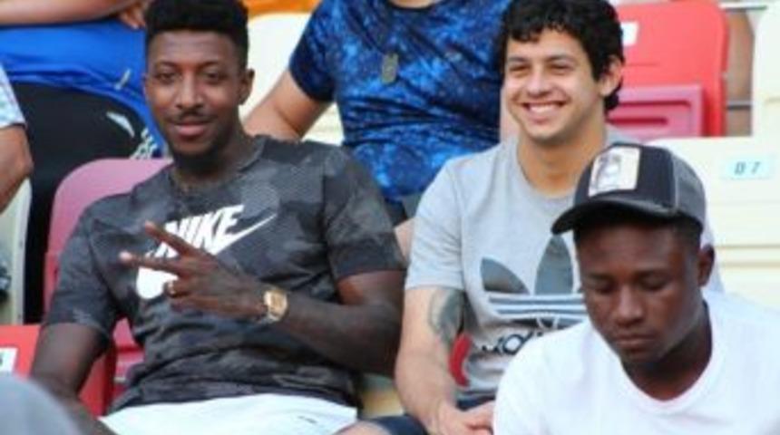 Yeni Malatyapor&rsquo;da Yeni Transferler Ma&ccedil;ı Trib&uuml;nde İzledi