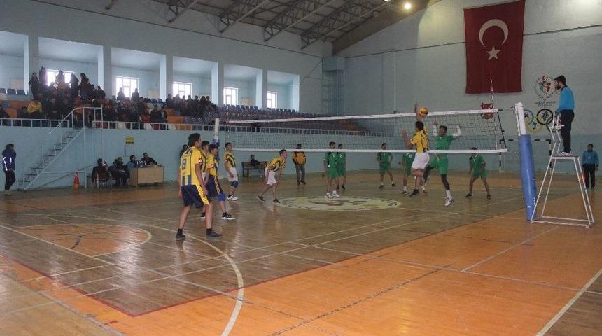 Ağrı&rsquo;da İl Birincilikleri Heyecanı 2. D&ouml;nem Devam Edecek