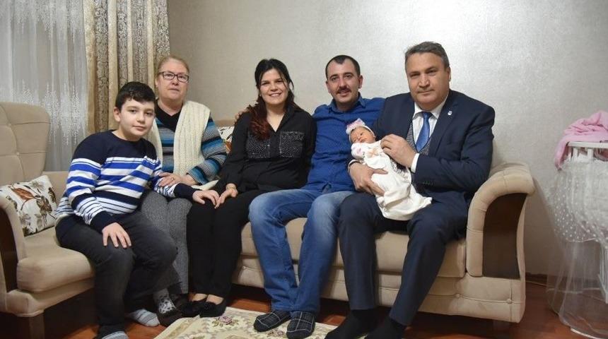 Başkan &Ccedil;er&ccedil;i, Şimşek Ailesinin Mutluluğuna Ortak Oldu