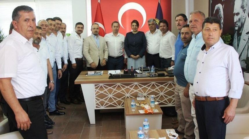 Ak Parti&rsquo;li Turan: &ldquo;&ccedil;anakkale Ekonomisinin Lokomotifi Esnaflarımızın Sıkıntılarına &Ccedil;&ouml;z&uuml;m &Uuml;retmek Boynumuzun Borcu&rdquo;