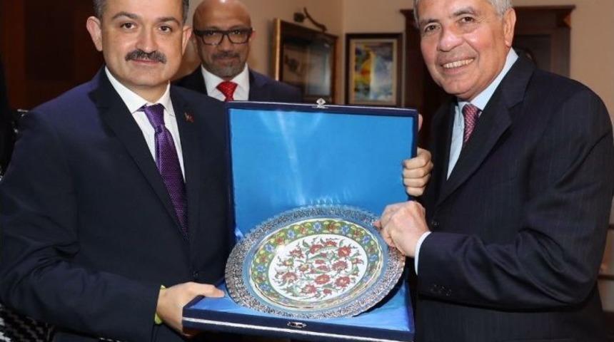 Bakan Pakdemirli Venezuelalı Mevkidaşı İle G&ouml;r&uuml;şt&uuml;