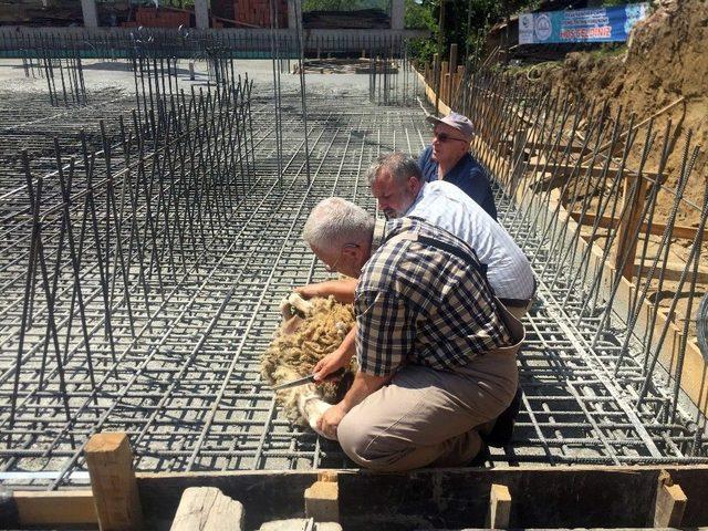 Beykoz Belediyesi’nden Paşamandıra Köyüne Cami