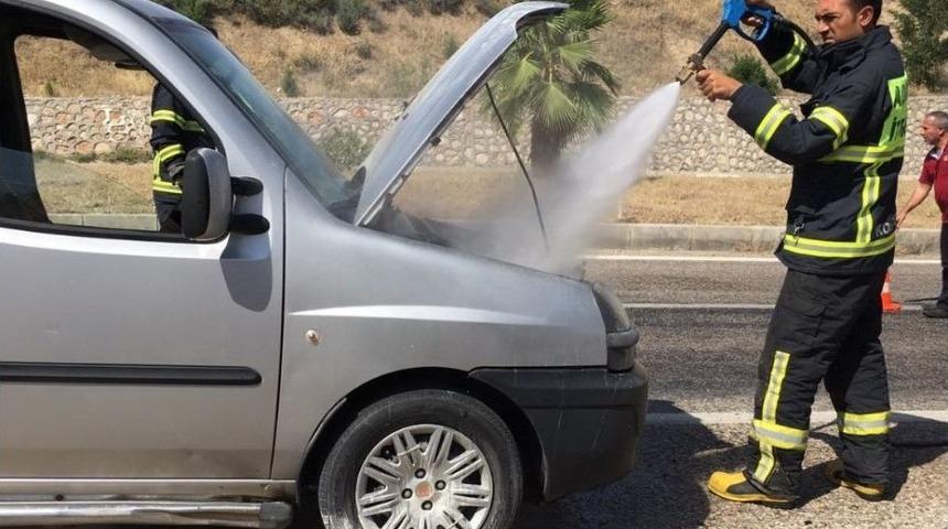 Hafif Ticari Ara&ccedil;ta Yangın