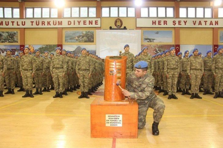 Komando Eğitimini Tamamlayan 154 Uzman Erbaş Brövelerini Taktı G5