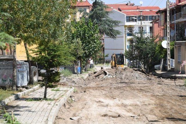 Bağlar Mahallesi’ndeki Tüm Çalışmalar 1 Aya Kadar Tamamlanacak