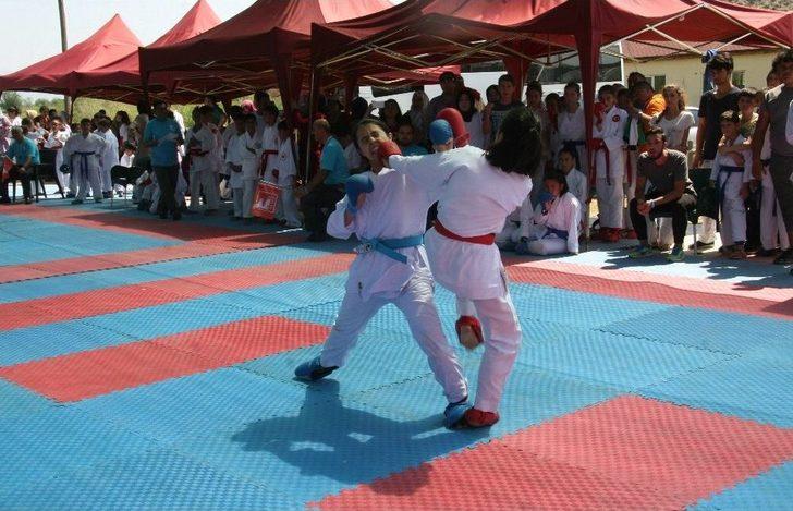 Karatenin Kalbi Denizli’de Attı G4