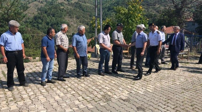 Vali Çınar, Dereköy Okulunu İnceledi