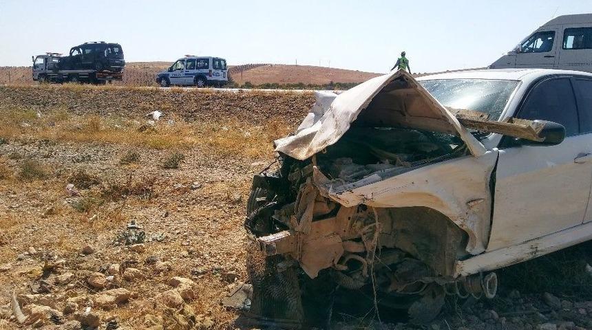 Duruşmadan D&ouml;nen Avukat Kaza Yaptı: 2 Yaralı