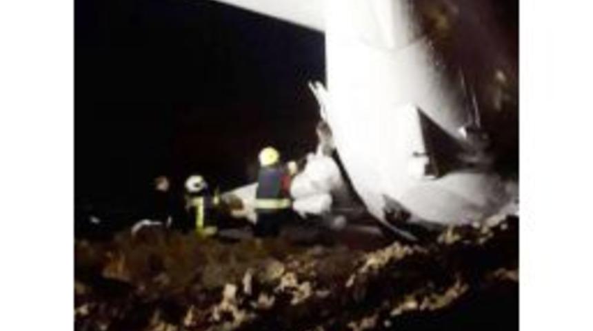 Trabzon&rsquo;da Yolcu U&ccedil;ağı Pistten &Ccedil;ıktı