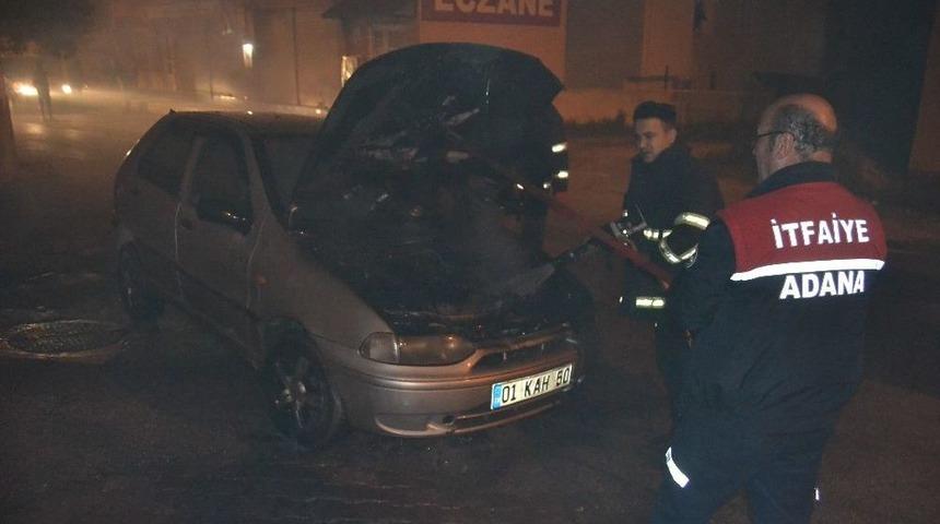 Hareket Halindeki Otomobil Yandı