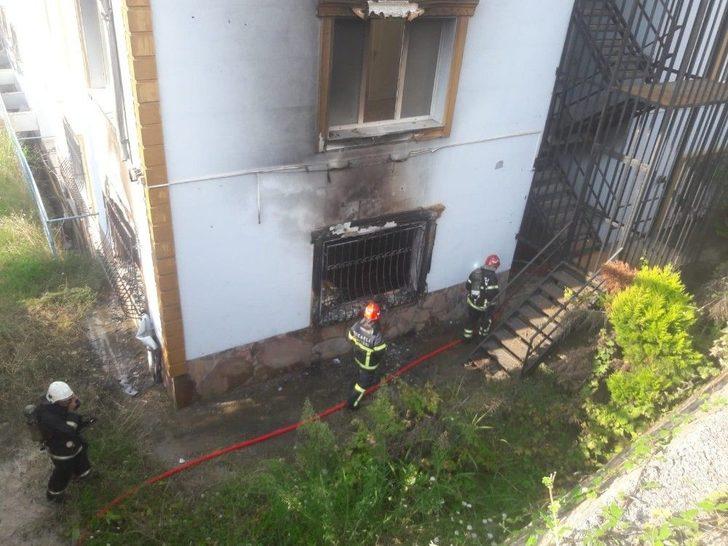 Fetö’den Kapanan Yurtta Çıkan Yangın Korkuttu G5