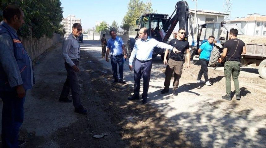 Başkan Vekili Işıktaş Parke Taşı D&ouml;şeme &Ccedil;alışmalarını Denetledi