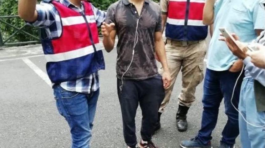 Kayıp Arap Gen&ccedil; Ailesini Korkuttu, Yardımlarına Jandarma Yetişti