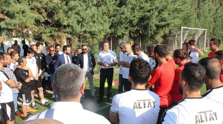 Alpay &Ouml;zalan, Altyapısından Yetiştiği Altay&rsquo;ı Ziyaret Etti