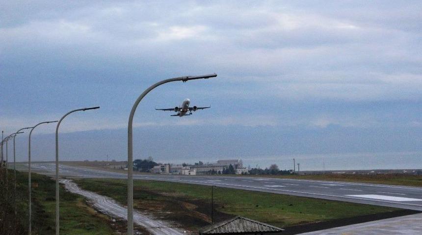 Trabzon Havalimanı Yeniden U&ccedil;uş Trafiğine A&ccedil;ıldı